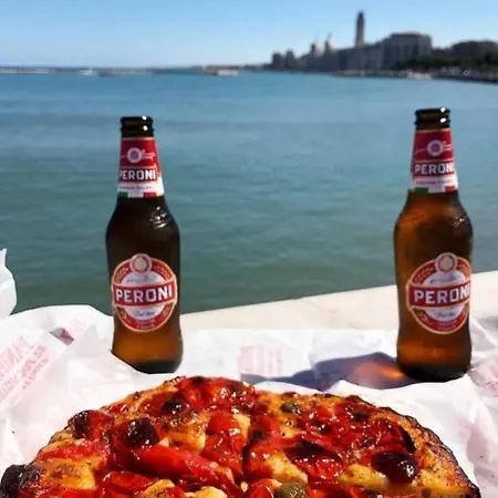 La Maison Des Voyageurs *