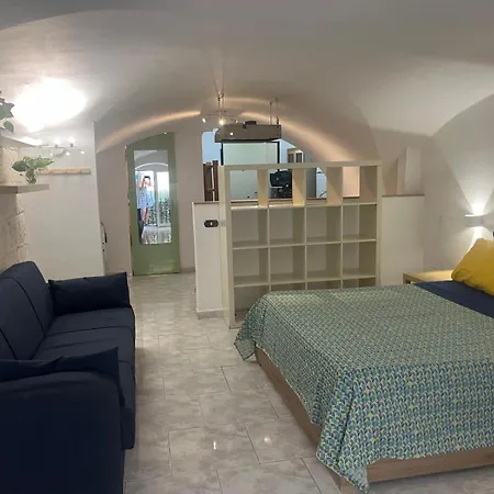 Lejlighed La Maison Des Voyageurs Bari