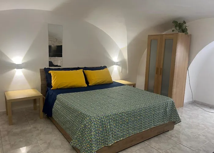 La Maison Des Voyageurs Apartman Bari